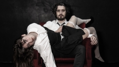 Η δυσθεώρητη θεατρική φωνή… (vid)