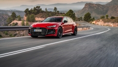 Audi RS 5: Νέα εποχή με plug-in υβριδική τεχνολογία και 639 ίππους (vid)