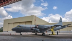 Αεροσκάφη P-3B: Τα 8 αμείλικτα ερωτήματα του υπουργού Εθνικής Άμυνας για το αβέβαιο πρόγραμμα