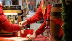 Γιατί τα μπαρ στην Ισπανία μπορούν να αρνηθούν πληρωμές με περισσότερα από 50 κέρματα;