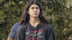 Ο γιος του Μάικλ Τζάκσον χτίζει νέα καριέρα αφότου άλλαξε το όνομά του λόγω εκφοβισμού