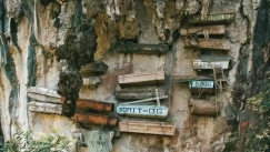 Kίνα: Η αποκάλυψη του μυστηρίου με τα κρεμαστά φέρετρα και οι απόγονοι Μπο