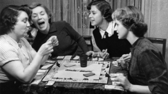 Οι μεγάλοι παίζουν: η άνοδος των επιτραπέζιων παιχνιδιών στην Ελλάδα