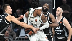 Την Τρίτη ποίηση, την Πέμπτη μουντζούρες