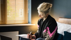 Όσοι γράφουν λίστες με το χέρι παρουσιάζουν αυτά τα 7 ιδιαίτερα χαρακτηριστικά προσωπικότητας