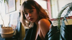 Το «κόλπο με το ροζ αλάτι»: Τι ισχύει πραγματικά για τη μέθοδο απώλειας βάρους που έγινε viral