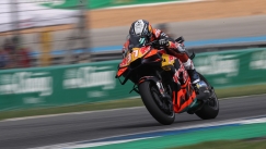 Ο Ακόστα νίκησε τον επικό Αγώνα Σπριντ του GP Ταϊλάνδης κόντρα στον Μ. Μάρκεθ