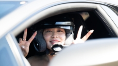 Το τέλος του «ανδρικού προνομίου» στην κατηγορία των υψηλών επιδόσεων (vid)