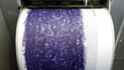 Οι επιστήμονες δημιούργησαν κύλινδρο γεμάτο σφαίρες από χάλυβα που μειώνει τον αντίκτυπο των σεισμών