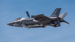 Πλήγμα σε αμερικανικό F-35: Αναγκαστική προσγείωση μετά από αποστολή πάνω από το Ιράν