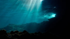 Θαλάσσιο μπλακ-άουτ: Οι ωκεανοί χάνουν φως και απειλούν τη Γη!