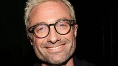 Ο δημιουργός του Heated Rivalry ετοιμάζει σειρά για τον Μέγα Αλέξανδρο στο Netflix