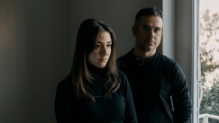 «Ο χρόνος μακριά σου»: Μαζί, ποτέ!