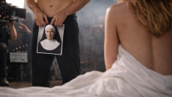 Τι κάνουν οι ηθοποιοί αν υπάρξει διέγερση σε ερωτικές σκηνές; Η τεχνική που χρησιμοποιούν