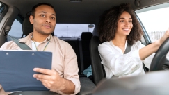 Τα 5 χαρακτηριστικά που ξεχωρίζουν έναν πραγματικά υπεύθυνο δάσκαλο οδήγησης