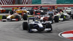 Σαν Σήμερα: Η «ναυμαχία της Μαλαισίας» (vid)