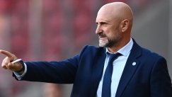 Στο γήπεδο ο Φέστα, μίλησε με παίκτες και κάνει την πρώτη προπόνησή του στην ΑΕΛ Novibet