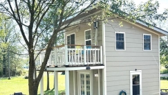 Έχτισε σπίτι με μόλις 45.000 δολάρια και τώρα περιμένει κέρδος 15.000 το χρόνο: Τον λες και επιχειρηματία της χρονιάς