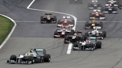 Σαν Σήμερα: Η Mercedes κέρδισε για πρώτη φορά μετά από 57 χρόνια στην F1 (vid)