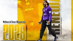 Μένει στην ΑΕΚ έως το 2028 ο Ματέους