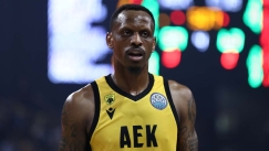 Χωρίς Νάναλι κόντρα στον Ολυμπιακό η ΑΕΚ, η εξάδα των ξένων