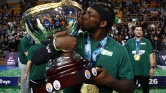 Ναν: «Αν έκανα νέο τατουάζ, θα έκανα ένα τριφύλλι, δεν σκοπεύω να φύγω σύντομα» 