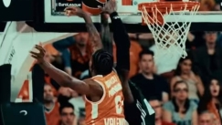 Ειδικός διαιτησίας στην Euroleague ανέλυσε τις φάσεις του Ναν και του Μοντέρο 