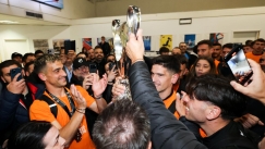 Φιέστα του Κυπελλούχου ΟΦΗ στο Ηράκλειο με ανοιχτό λεωφορείο 