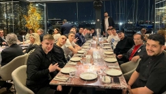 Ολυμπιακός: Γιορτινό γεύμα με οικοδεσπότη Πίτερς για τους πρωταθλητές Έφηβους!