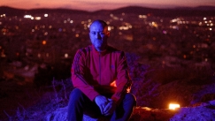 Ακούστε και νιώστε με τον Pan Pan