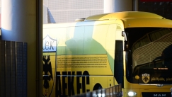 Το πούλμαν της ΑΕΚ στο Φάληρο