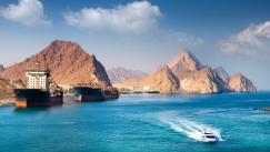 Ορμούζ: Γιατί η Τεχεράνη διατηρεί ως διαπραγματευτικό όπλο τον έλεγχο της ναυσιπλοΐας