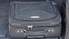 Ταξίδια: Το λάθος με τη βαλίτσα που κάνουν σχεδόν όλοι στο αεροδρόμιο και τους κοστίζει