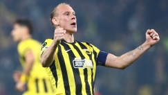 Ο ηγέτης Βίντα σε γήπεδο, πάγκο και αποδυτήρια