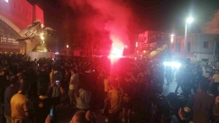 Τρελό γλέντι και έξω από το γήπεδο για το πρωτάθλημα της ΑΕΚ