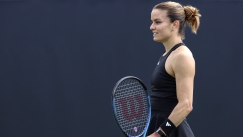 Τα… σπάει η Σάκκαρη στο Roland Garros!