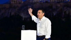 Δημοσκόπηση RealPolls: Τα ποσοστά των κομμάτων Τσίπρα, Καρυστιανού - Ποιοι καταγράφουν μεγάλες απώλειες