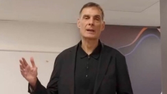 Μπαρτζώκας στα αποδυτήρια: «Να μείνετε ταπεινοί και συγκεντρωμένοι»