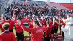 Ανέβηκε στη Super League 2 ο Απόλλων Καλαμαριάς, «αγκαλιά» με τον προβιβασμό ο Άρης Πετρούπολης