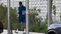 Ο Μοντέρο βγήκε για βόλτα με κάλτσα και σαγιονάρα 