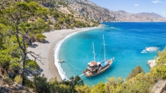 Lonely Planet: Αυτές είναι οι 13 καλύτερες παραλίες της Ελλάδας