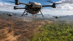 Πρώην μηχανικός της NASA μετατρέπει drones σε «μηχανές αναδάσωσης»: Φυτεύουν 40 εκατομμύρια δέντρα τον χρόνο