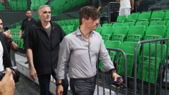 Έφτασε και ο Δημήτρης Γιαννακόπουλος στο Telekom Center - Τα βίντεο του Gazzetta