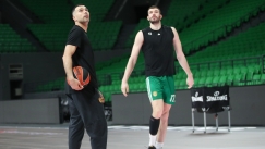 Την τελευταία στιγμή για Σλούκα και Ρογκαβόπουλο!