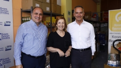 Το Περιστέρι παρέδωσε αγαθά στο Κοινωνικό Παντοπωλείο του Δήμου για τη στήριξη άπορων οικογενειών
