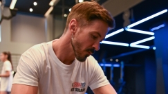 Μουσική, fitness, αθλητισμός: Ο Νίκος Γκάνος τα χωράει όλα, έξω από τετράγωνα