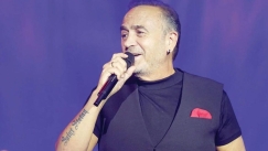 Ξύλο σε εμφάνιση του Σταμάτη Γονίδη: «Βγάλε τον έξω ρε, βγάλε τον έξω...» - Βίντεο από τη συμπλοκή