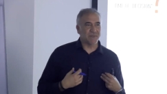 «Ρόλο στην ακαδημία του Ολυμπιακού για τους Πάουλο Νόγκα και Φρανσίσκο Βελέζ»