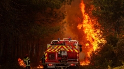 Η Ευρώπη φλέγεται: Οι γιγαντιαίες πυρκαγιές καίνε με δύναμη «ατομικής βόμβας»