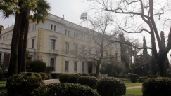 Ο διάδοχος του Ταμείου Ανάκαμψης, η ανησυχία της Προεδρίας για τη βροχή και η αυτόνομη Νίνα 
